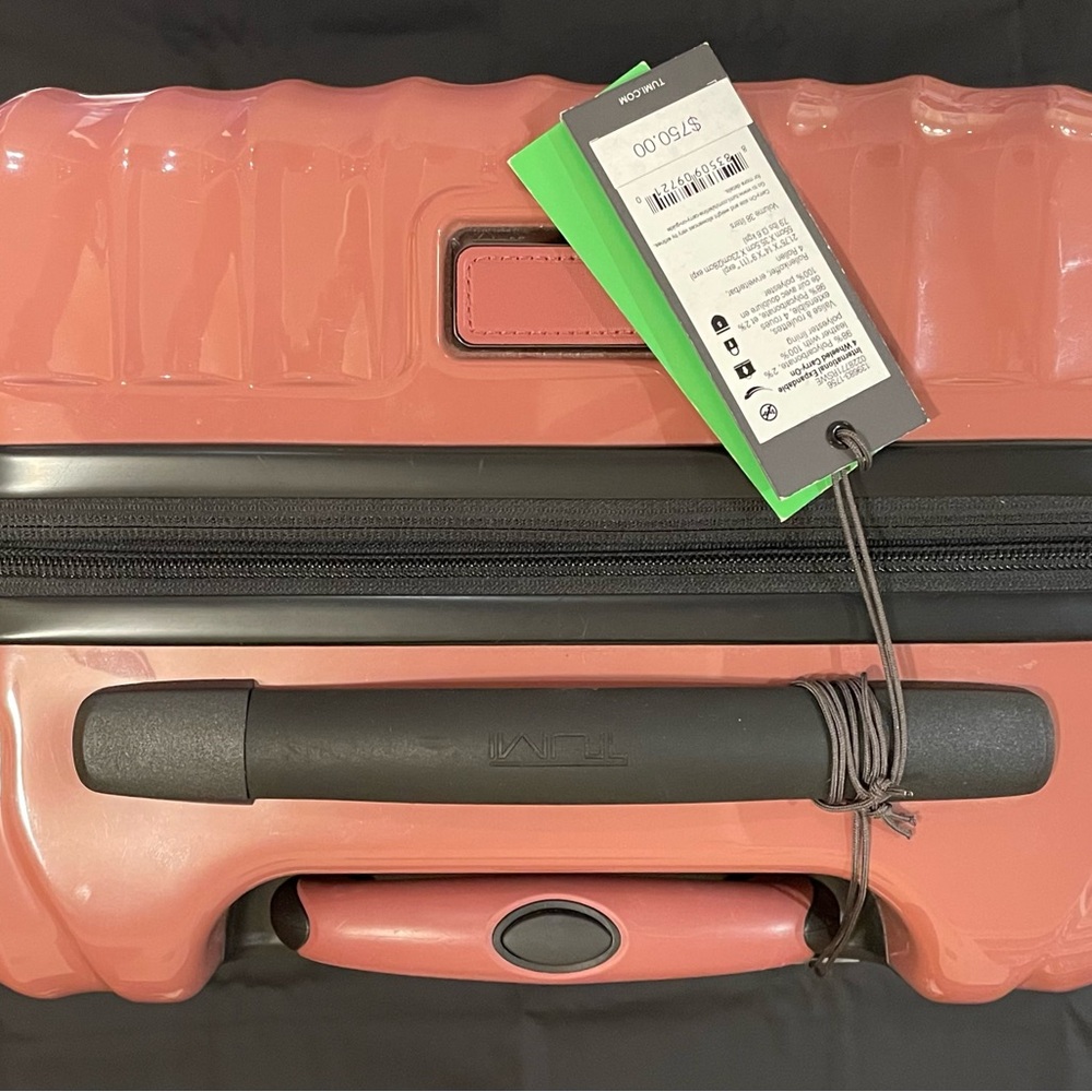 Tumi Blush Hardshell Luggage - Picture 5 of 16